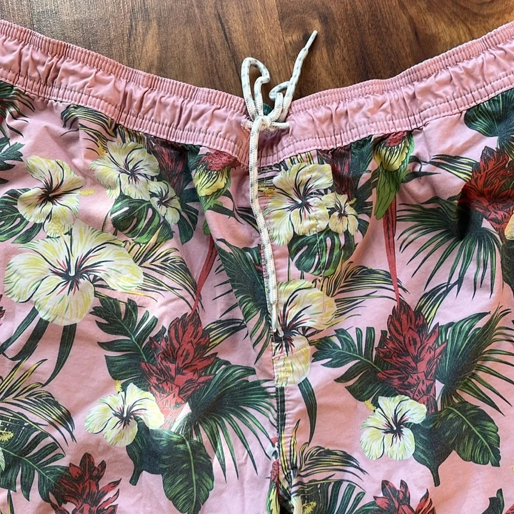 Pink Hawaiian Swim Trunks with Pockets - Picture 2 of 4